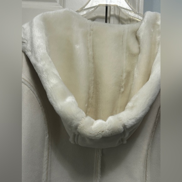 🥳 H P 🥳🙌🎉Coldwater Creek Suede Faux Fur Coat PM - Picture 6 of 10